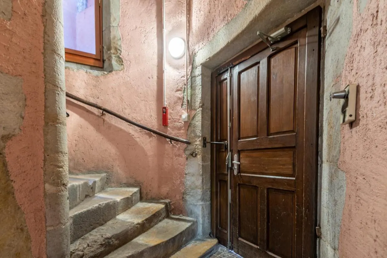 Havre Urbain Furnished Flat Apartment Annecy France