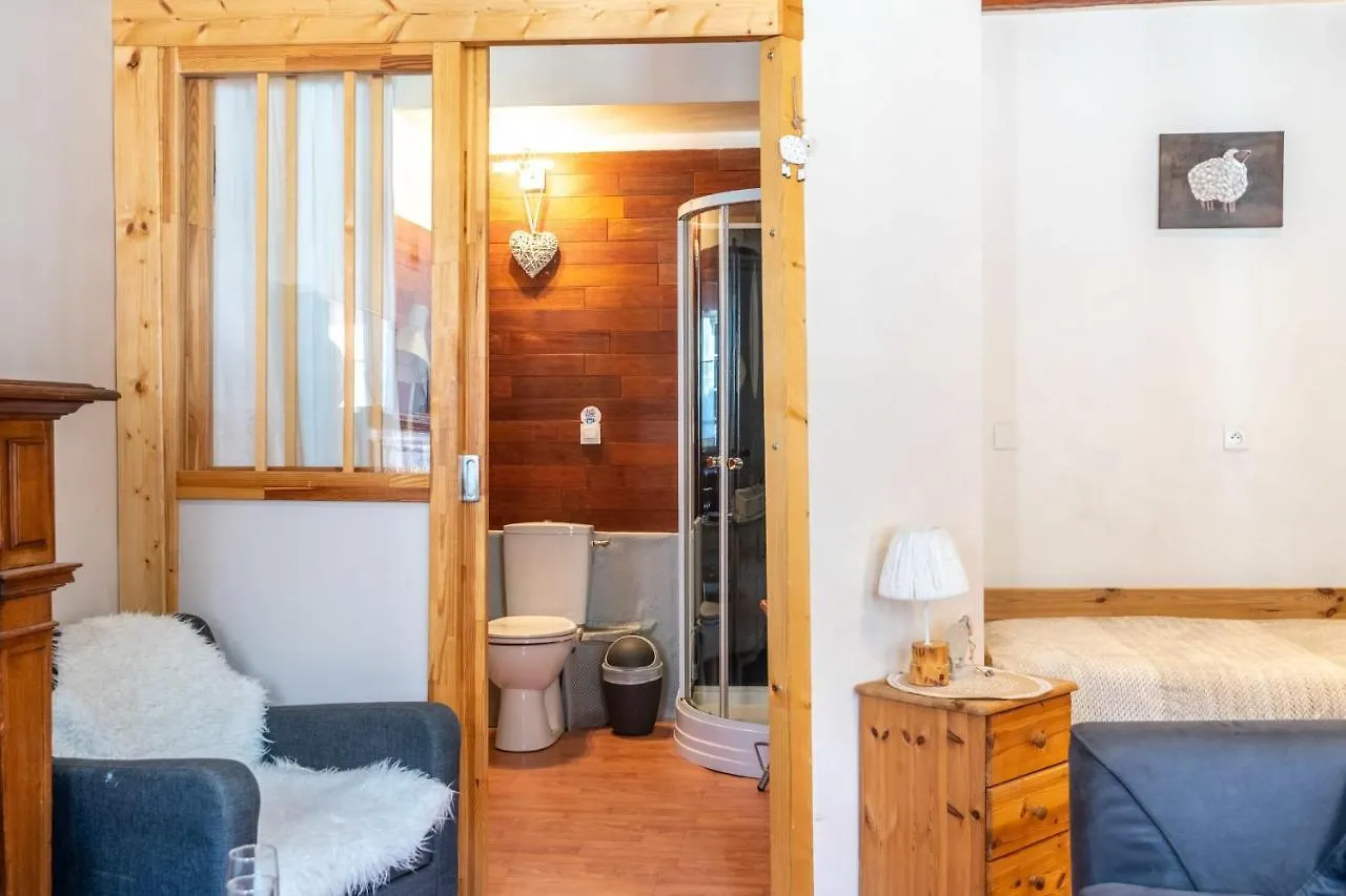 Havre Urbain Furnished Flat Apartment Annecy